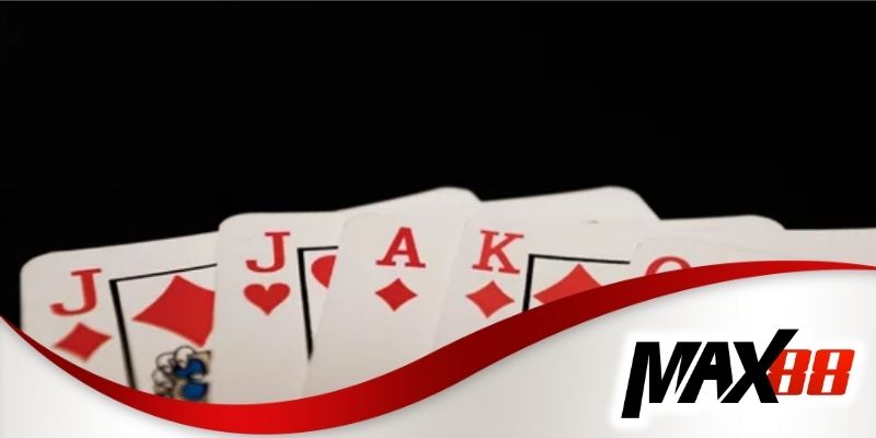 Hệ thống dealer chuyên nghiệp, giao tiếp linh hoạt